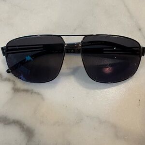 Montblanc Sunglasses, metal frame, anti reflective coated lenses for zero glare.